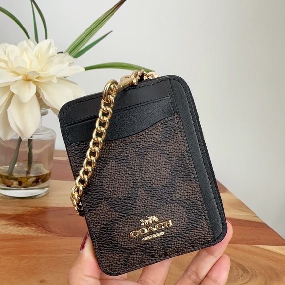 NWT Coach Zip Card Case In Signature Canvas - Picture 2 of 6